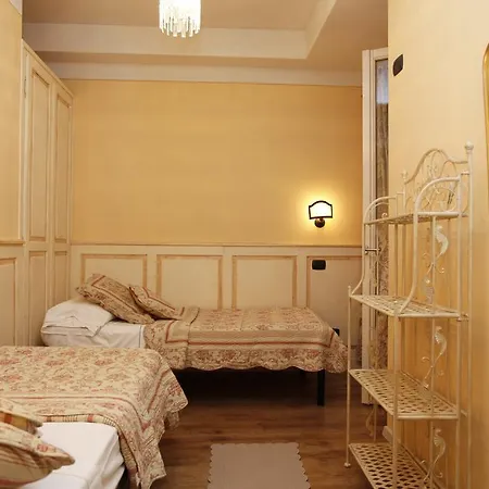Piazza Umberto I Apartmán Torri Del Benaco